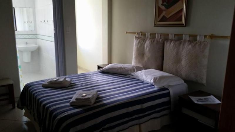 Hotel Vison Jarinu Kültér fotó